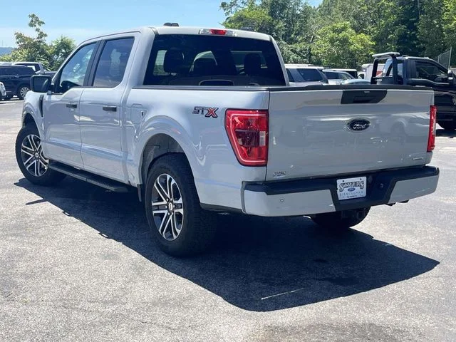 Used 2023 White Ford XL image 6