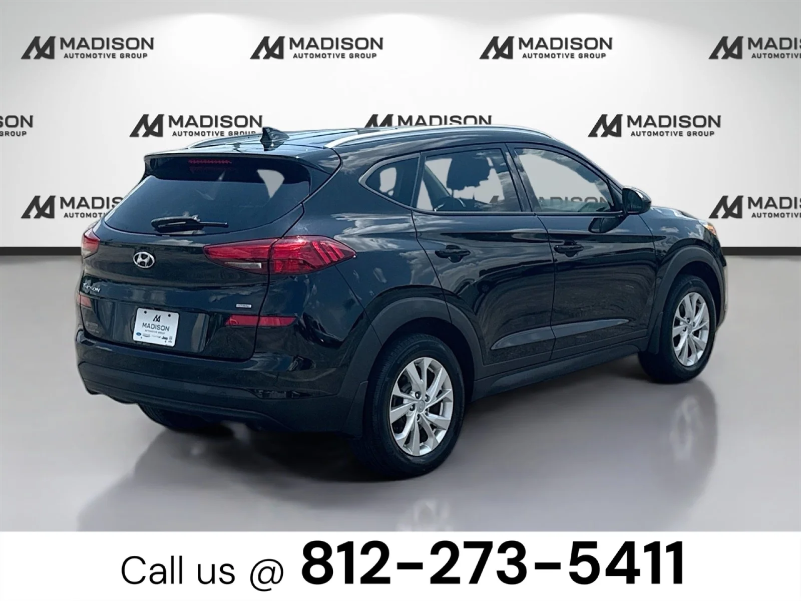 Used 2021 Black Hyundai Value image 6