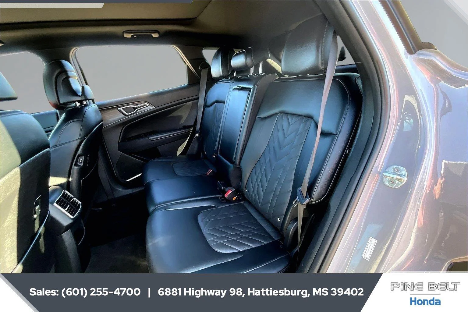 Used 2023 Wolf Gray Kia X-Line image 19