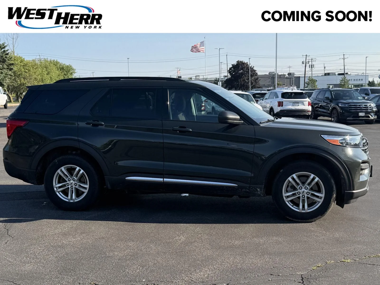 Used 2023 Forged Green Ford XLT image 1