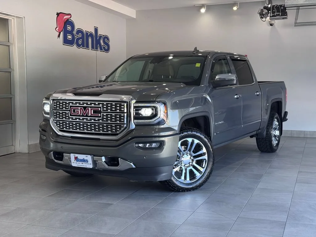 Used 2018 MINERAL METALLIC GMC Denali image 2