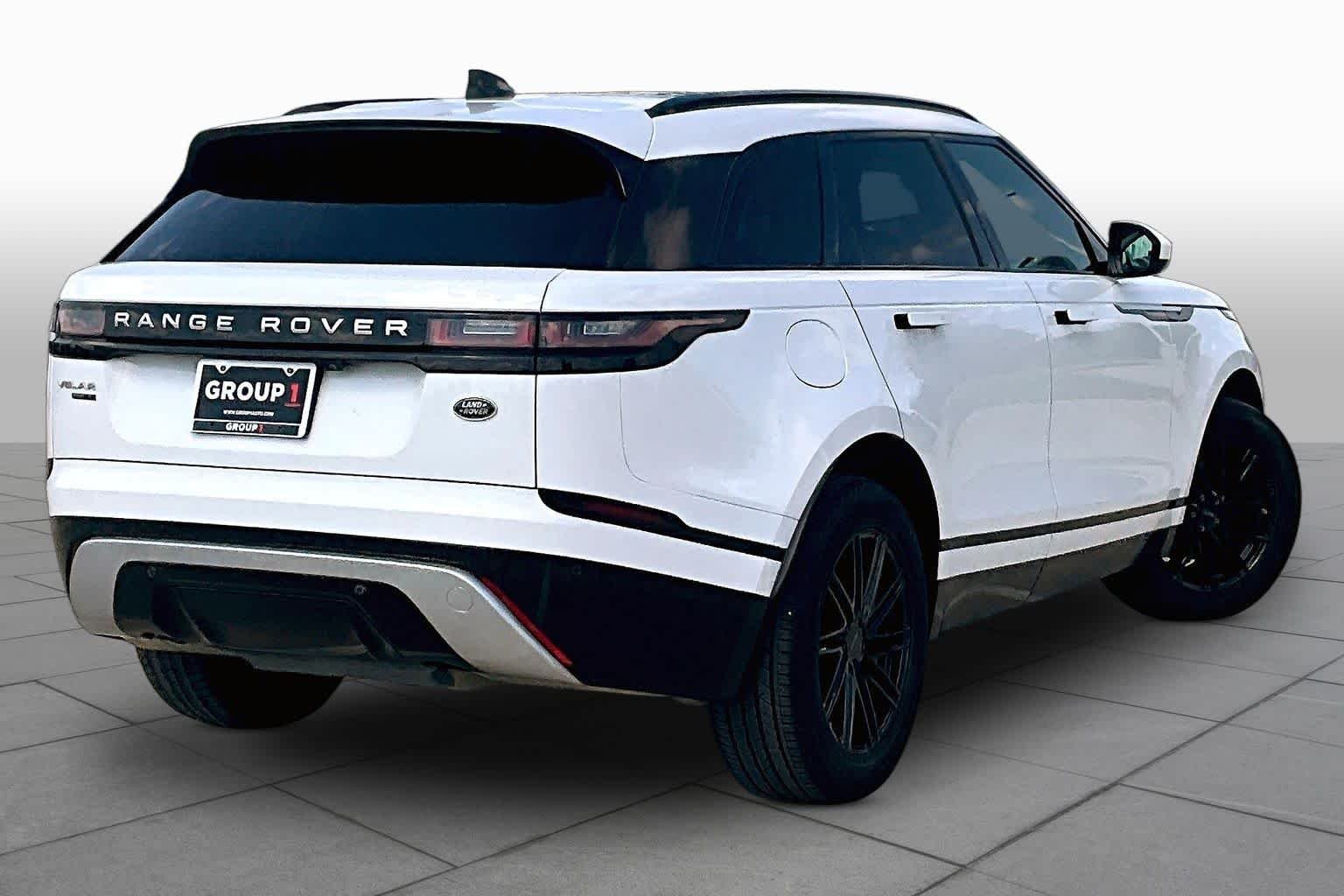 Used 2020 Fuji White Land Rover S image 12