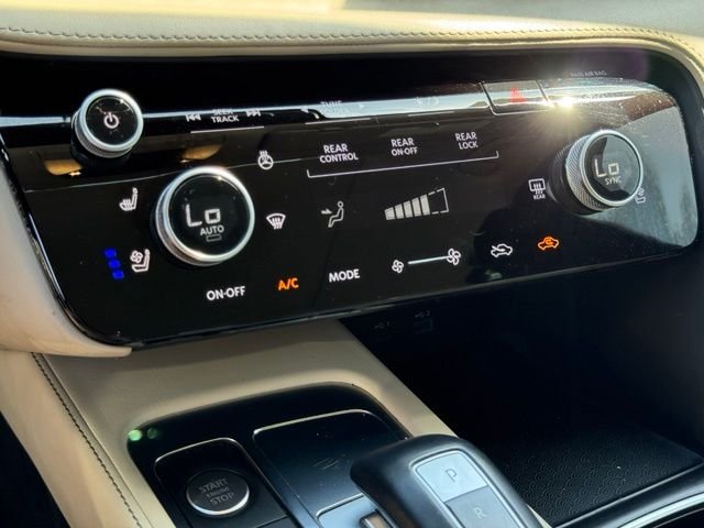 Used 2022 Gray INFINITI LUXE image 32