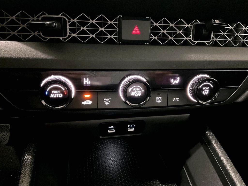 Used 2025 White Honda LX image 25