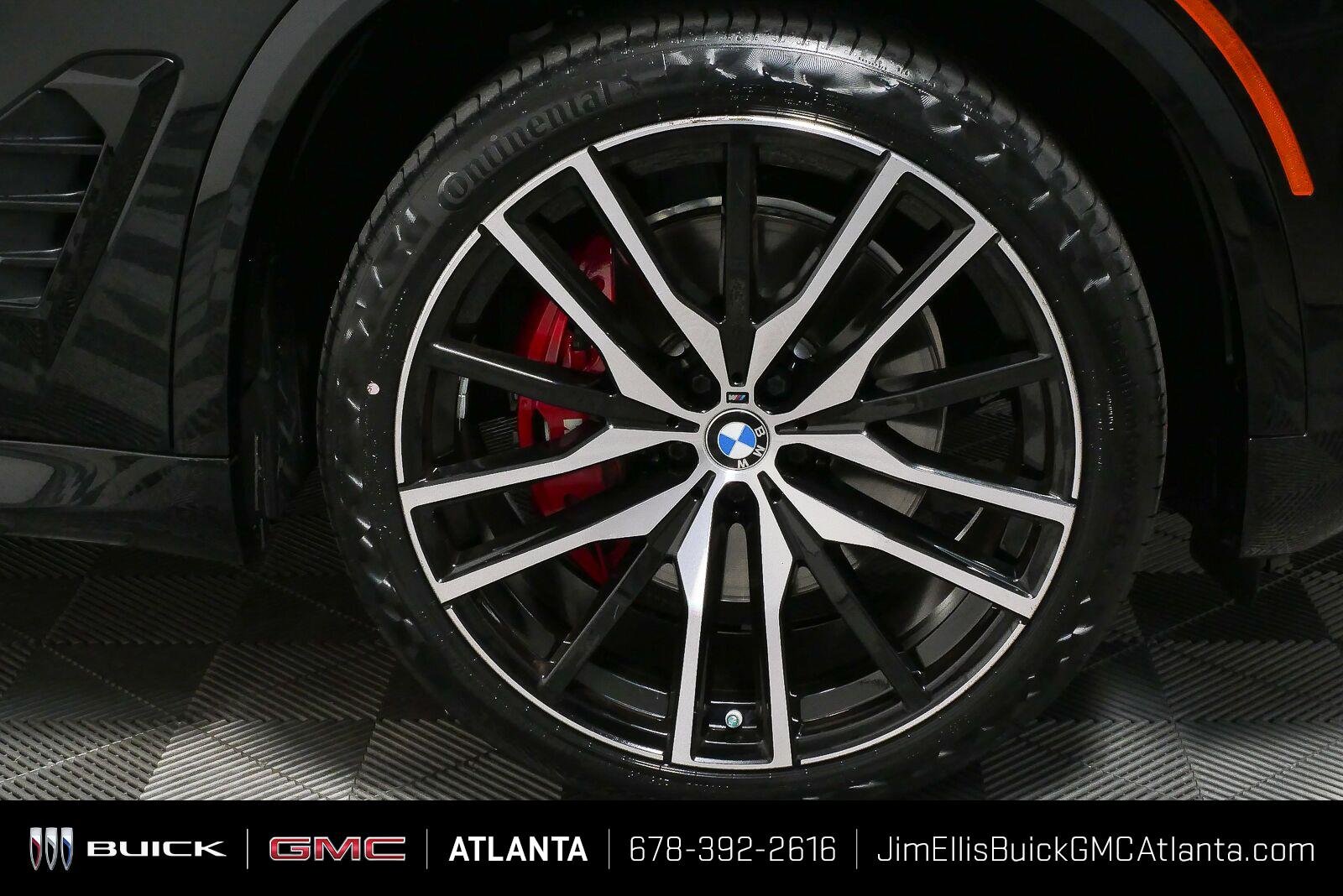 Used 2024 Black Sapphire Metallic BMW xDrive40i image 37