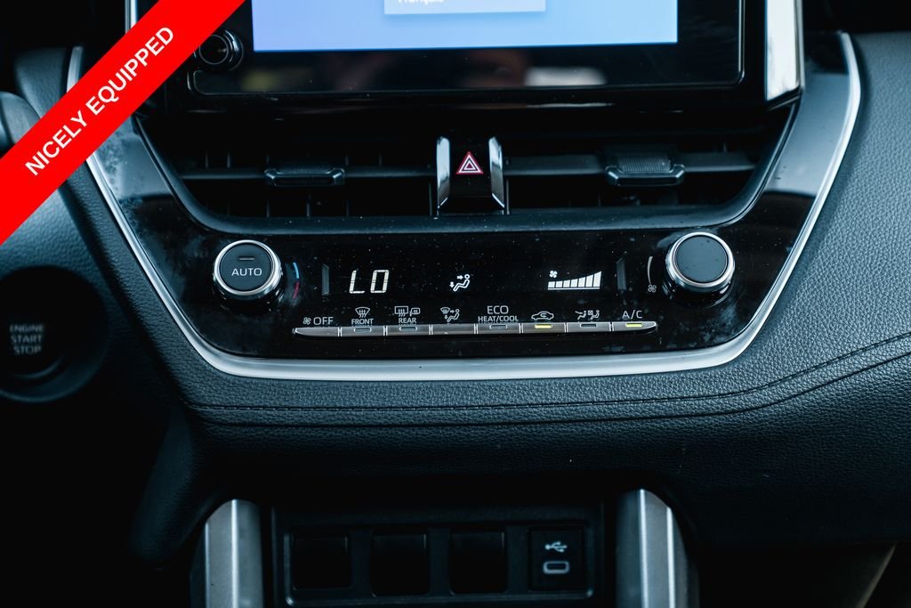 Certified Used 2024 Silver Toyota LE image 21