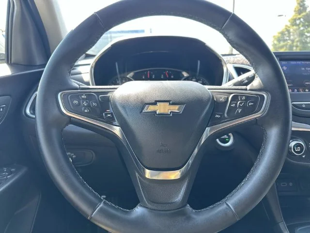 Used 2024 White Chevrolet LT image 22