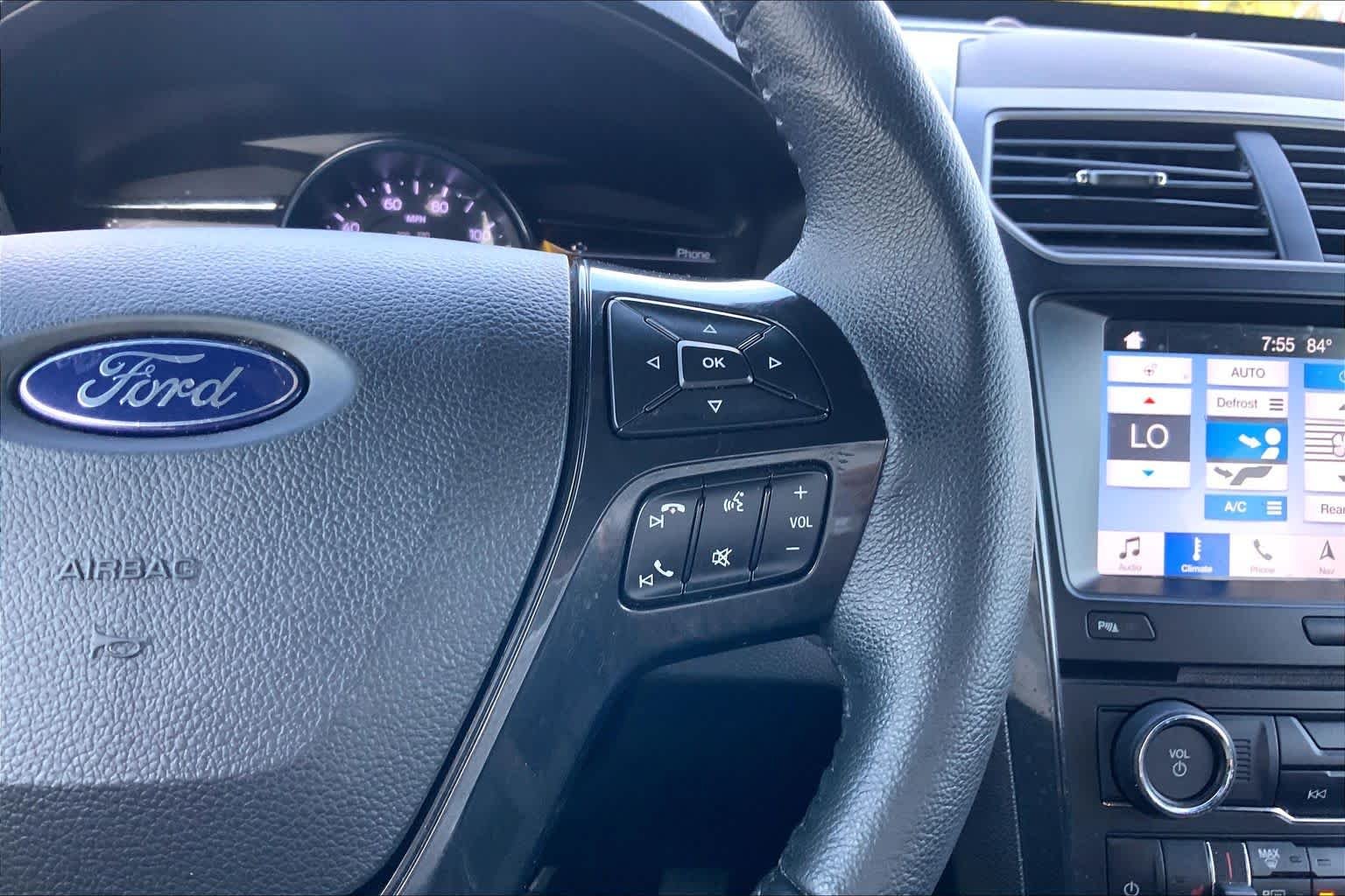 Used 2018 Magnetic Ford XLT image 24