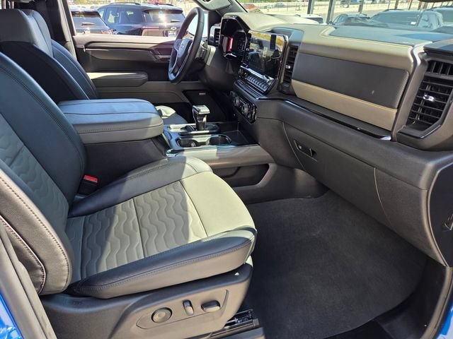 2025 Chevrolet Silverado 1500 ZR2 - Photo 15