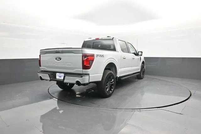 New 2026 Avalanche Ford XLT image 6