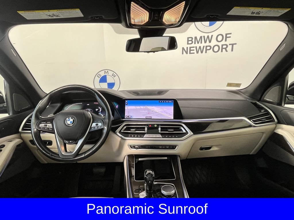 Used 2019 Black BMW xDrive40i image 9