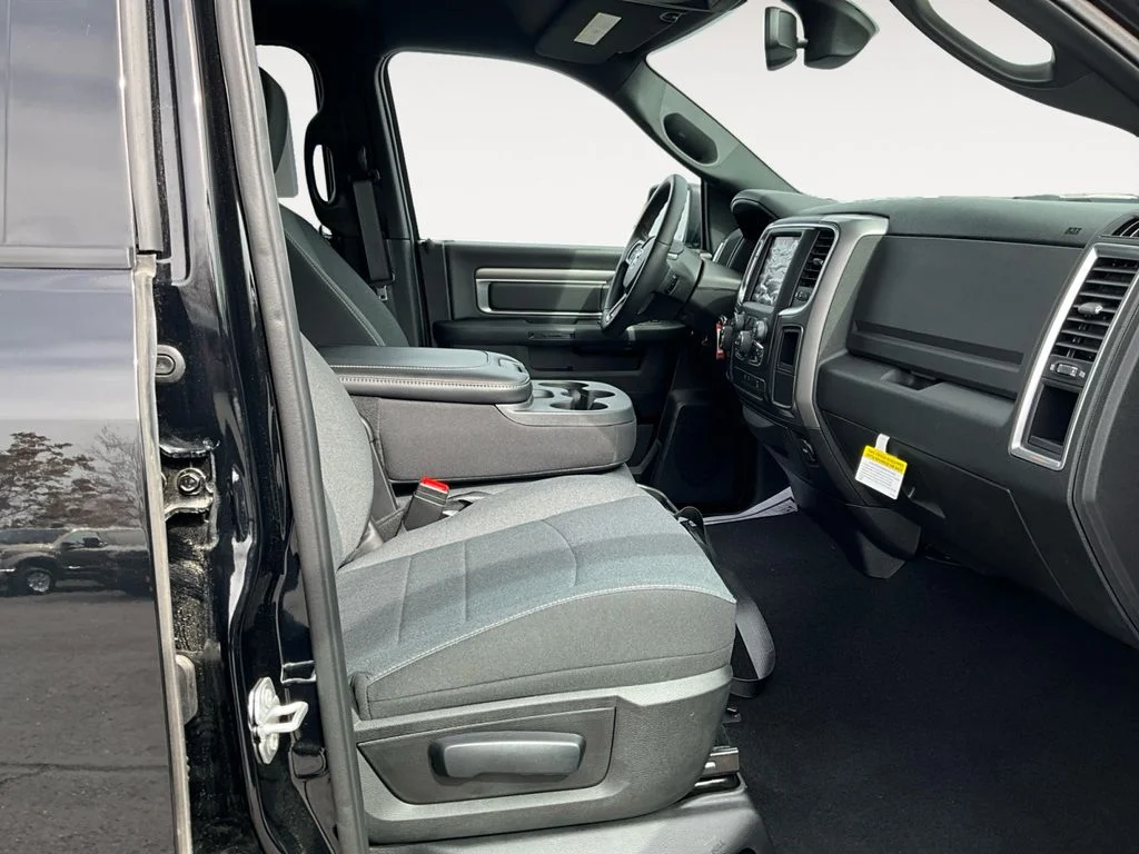 2024 RAM Ram 1500 Classic Warlock - Photo 10