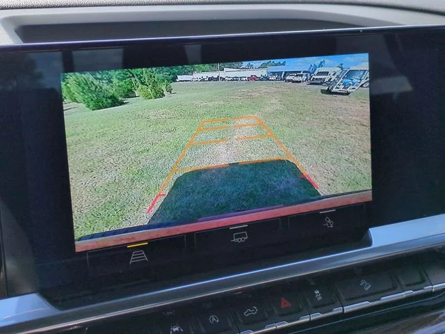 Used 2025 Red Chevrolet RST image 17