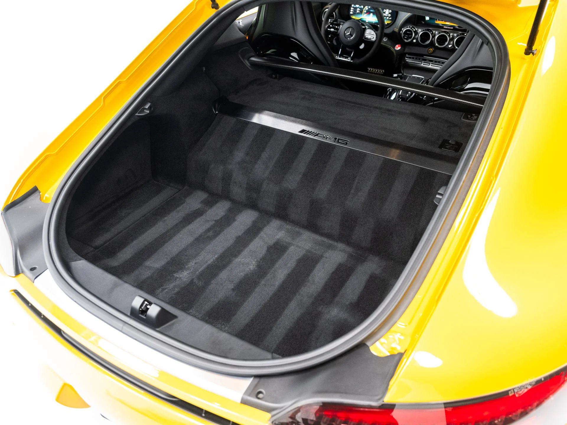 Used 2020 AMG Solarbeam Yellow Metallic Mercedes-Benz R image 61