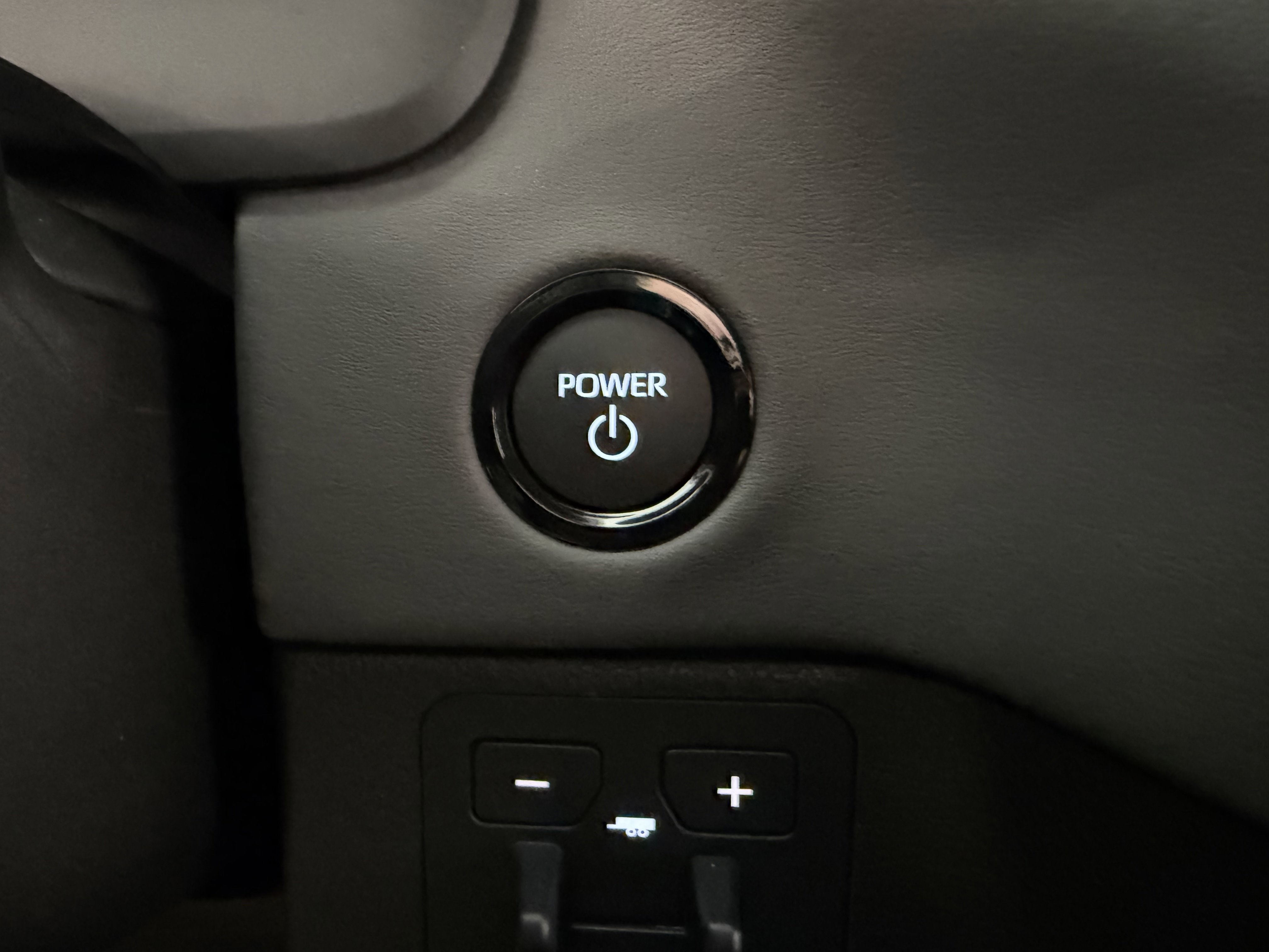 2026 Toyota Tundra Capstone - Photo 28