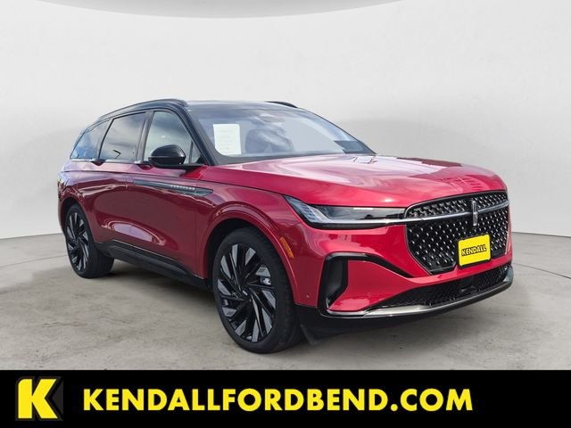 Used 2024 Red Lincoln Reserve image 3