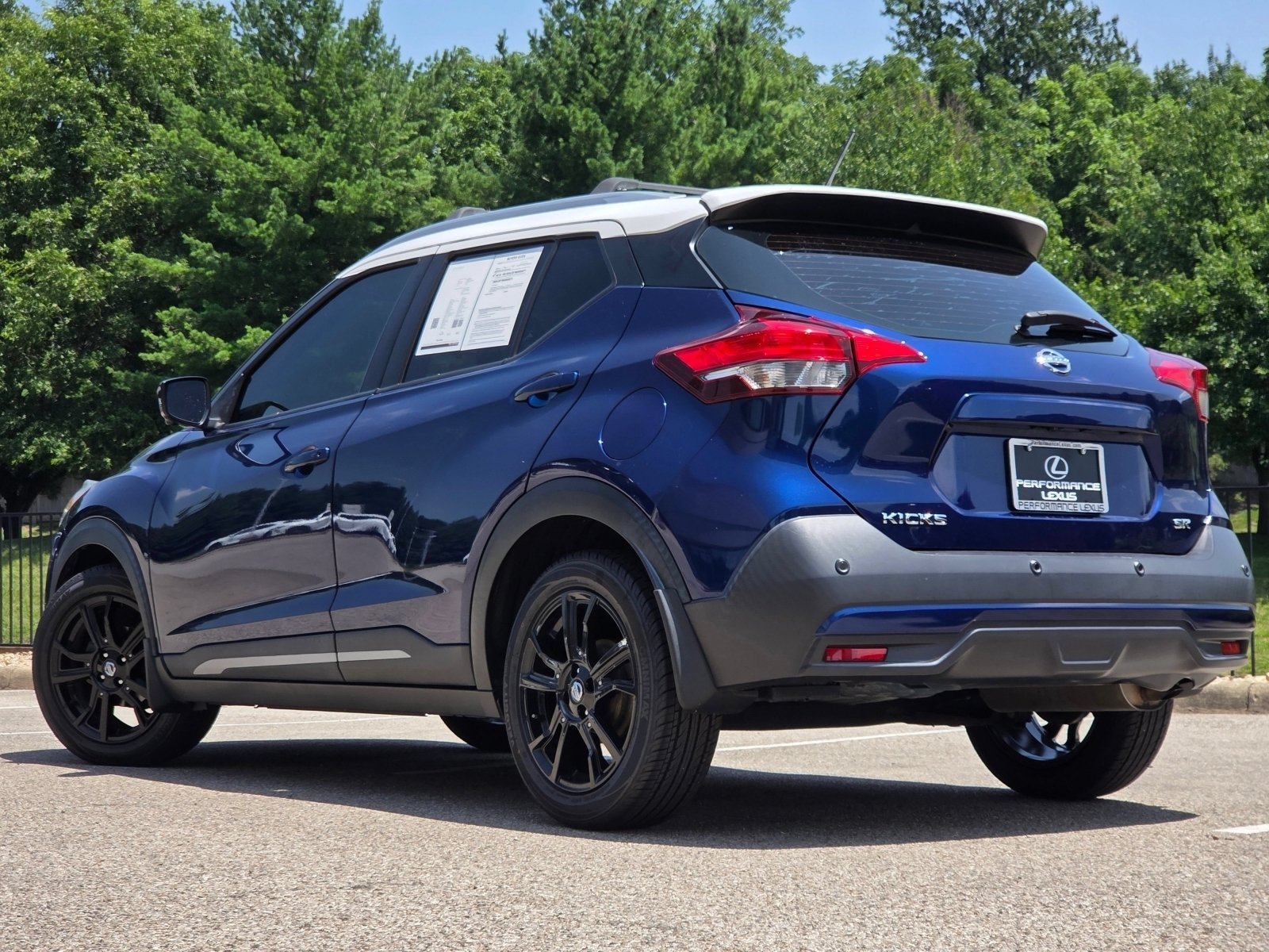 Used 2020 Deep Blue Pearl/Fresh Powder Nissan SR image 22