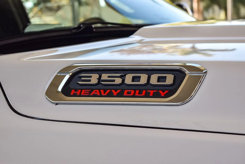 New 2026 Bright White Clear-Coat Exterior Paint RAM Limited image 10