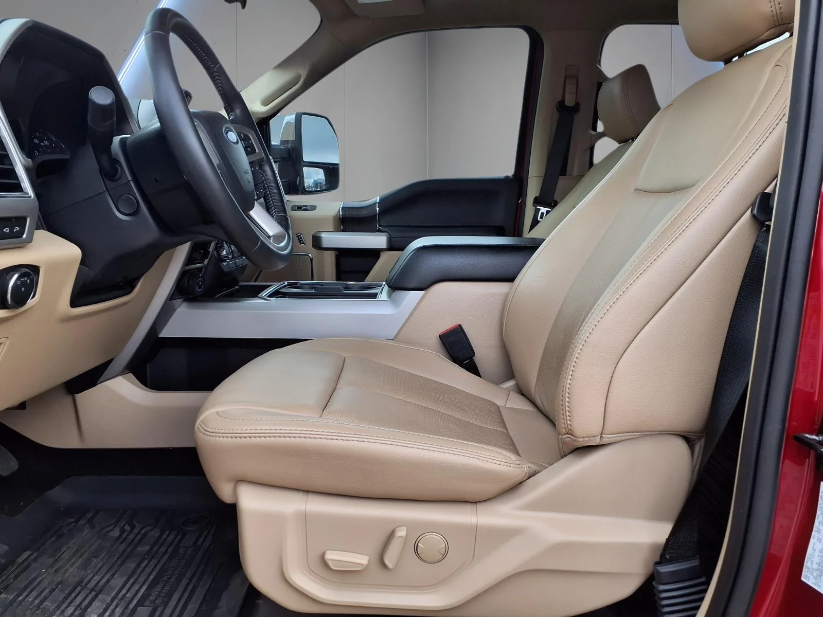 2021 Ford F-250 Super Duty Lariat - Photo 12