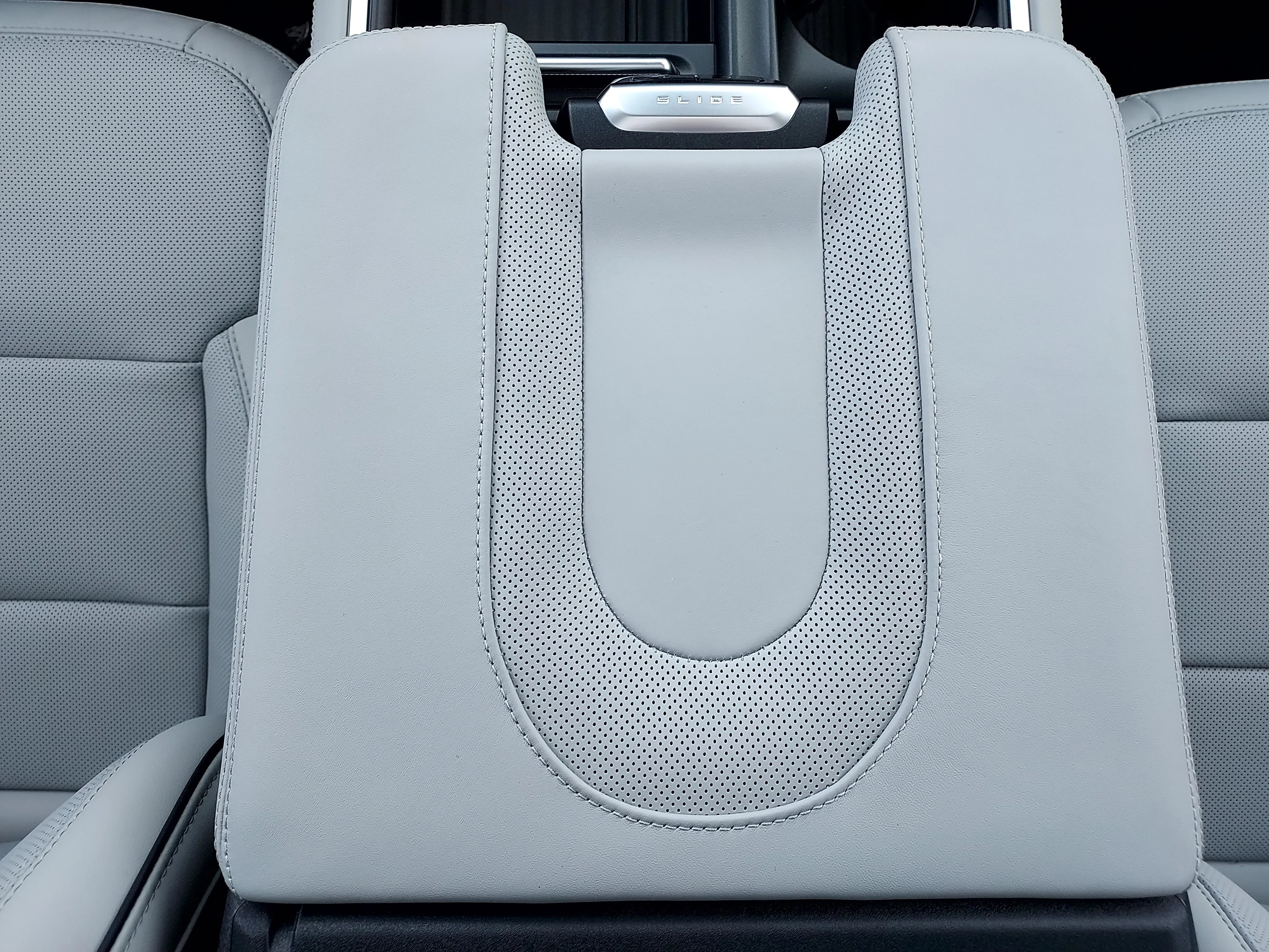 New 2026 Star White Metallic Tri-Coat Ford Platinum image 21
