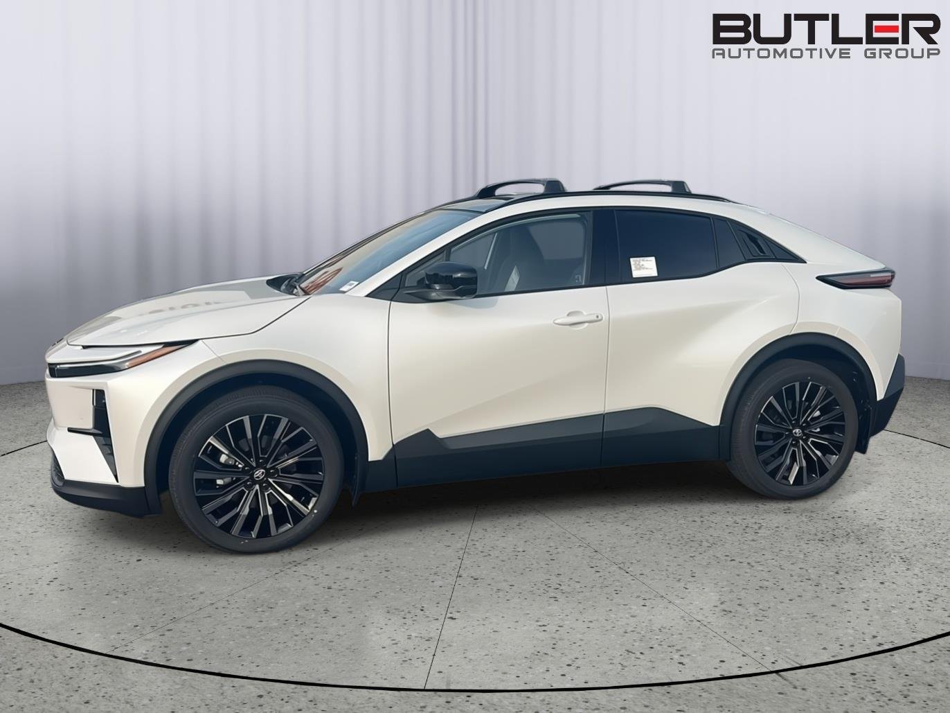 New 2026 Wind Chill Pearl Toyota XSE image 3
