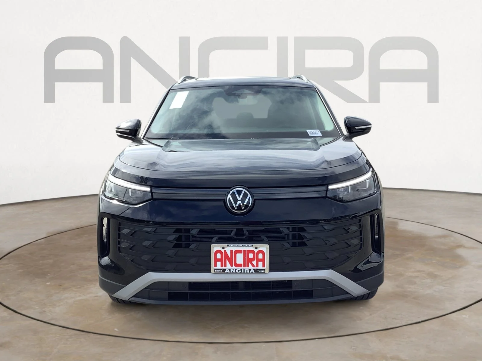 New 2026 DEEP BLACK Volkswagen SE image 3