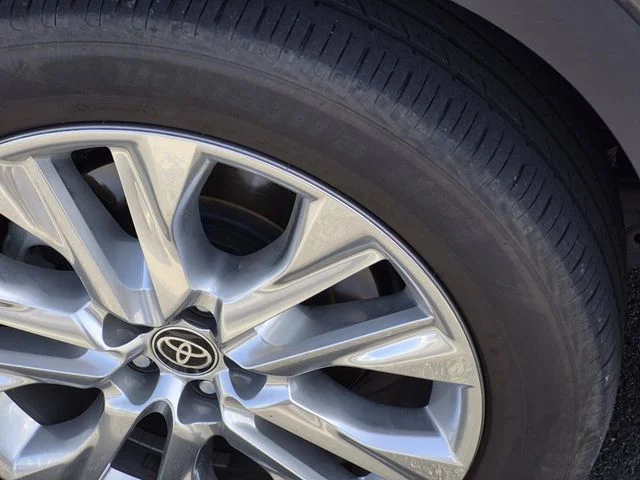Used 2021 Magnetic Gray Metallic Toyota Limited image 4