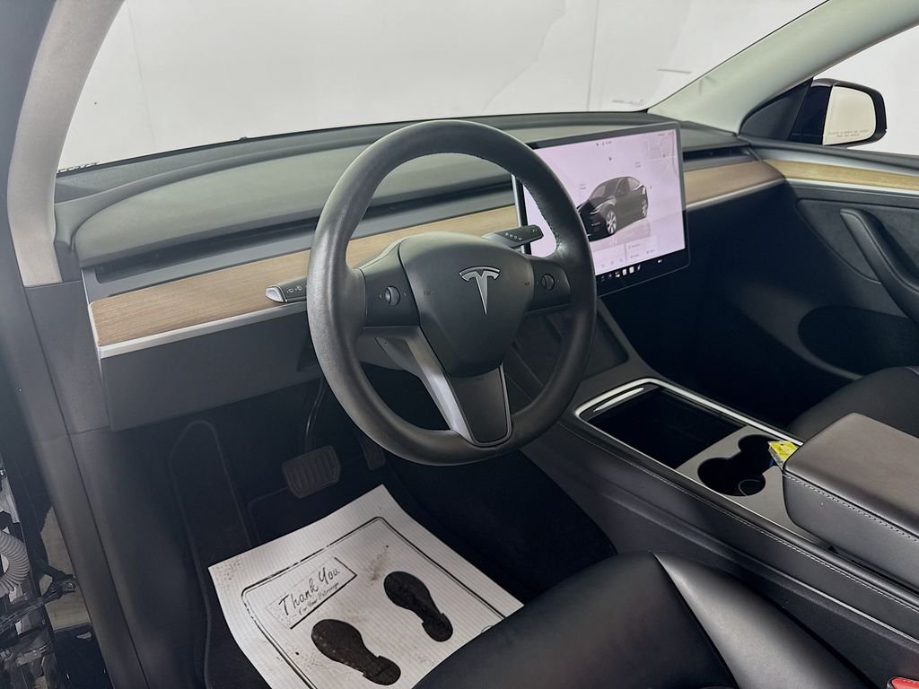 Used 2023 Solid Black Tesla Long Range image 13