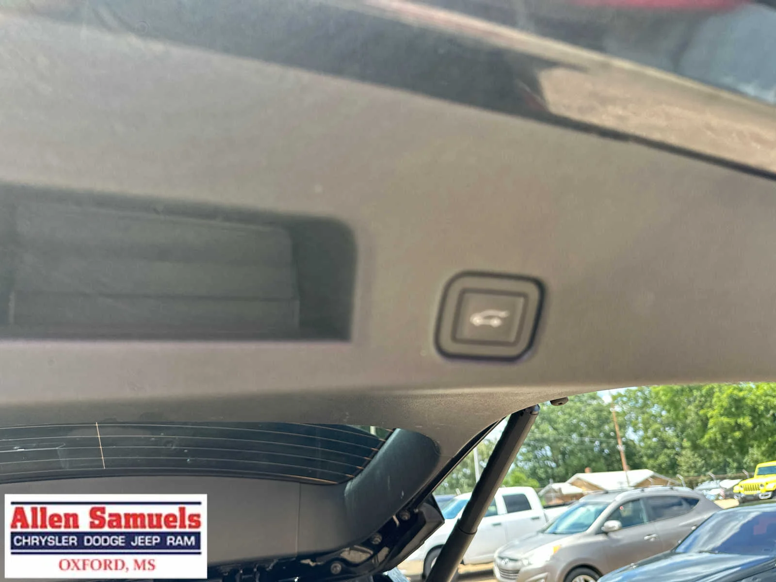 Used 2026 Ebony Twilight Metallic GMC FWD Elevation image 37