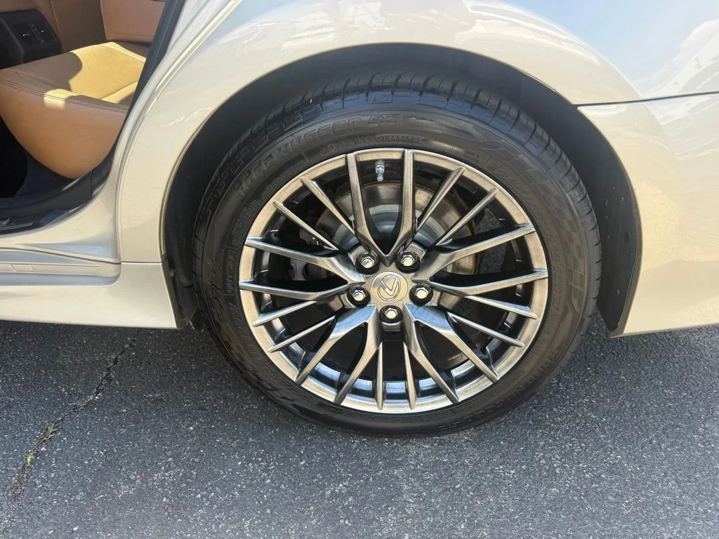 Used 2013 Cashmere Metallic Lexus 350 image 33