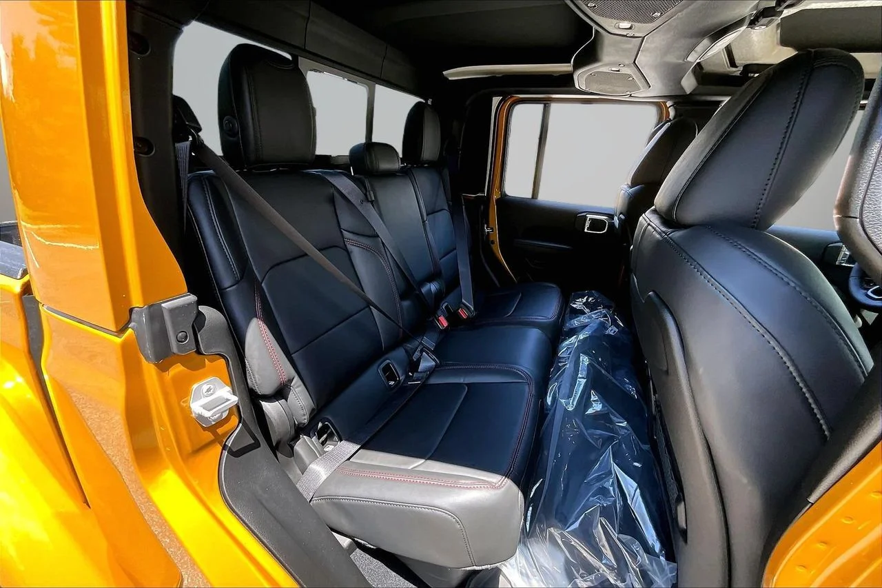 New 2026 Goldilocks Exterior Paint Jeep Rubicon X image 19