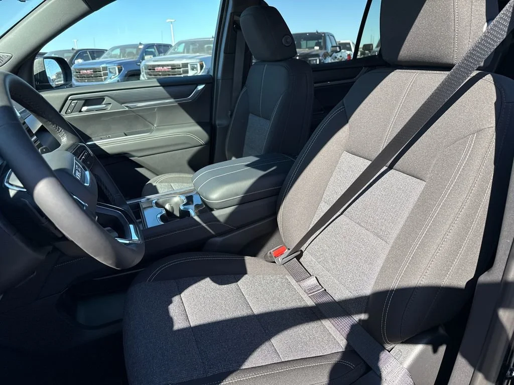 2026 GMC Acadia Elevation - Photo 18