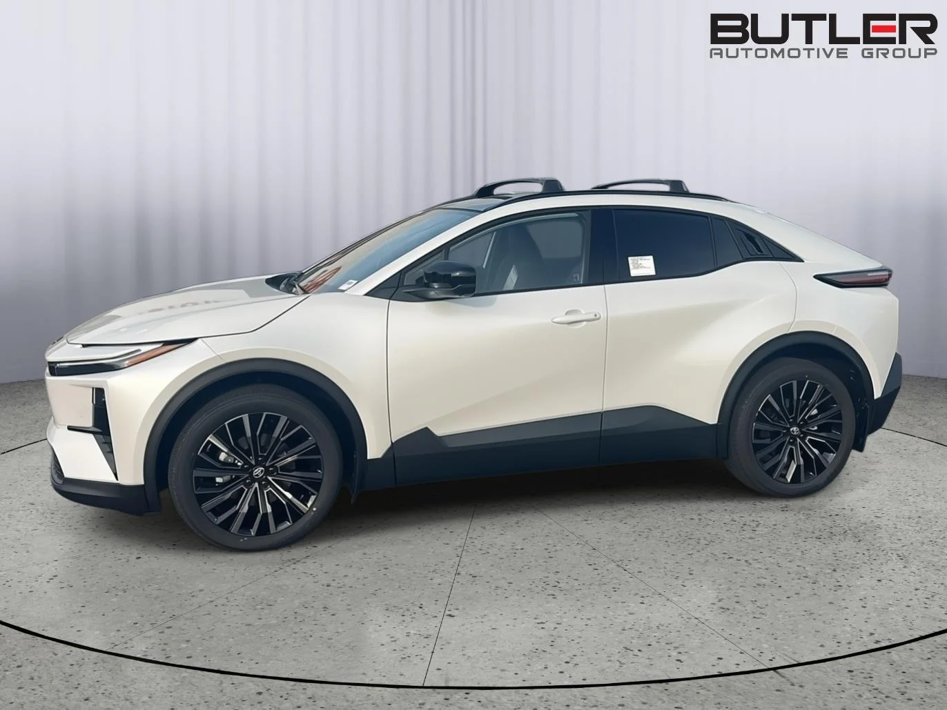 New 2026 Wind Chill Pearl Toyota XSE image 3