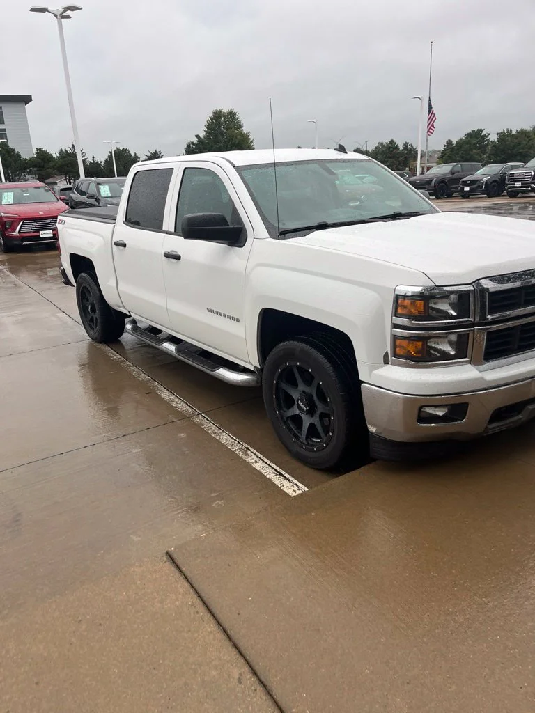 Used 2014 White Chevrolet LT image 8