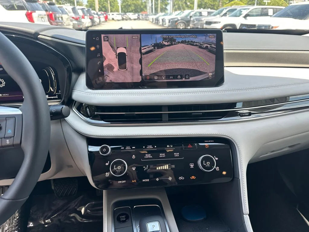New 2027 Gray INFINITI LUXE image 28
