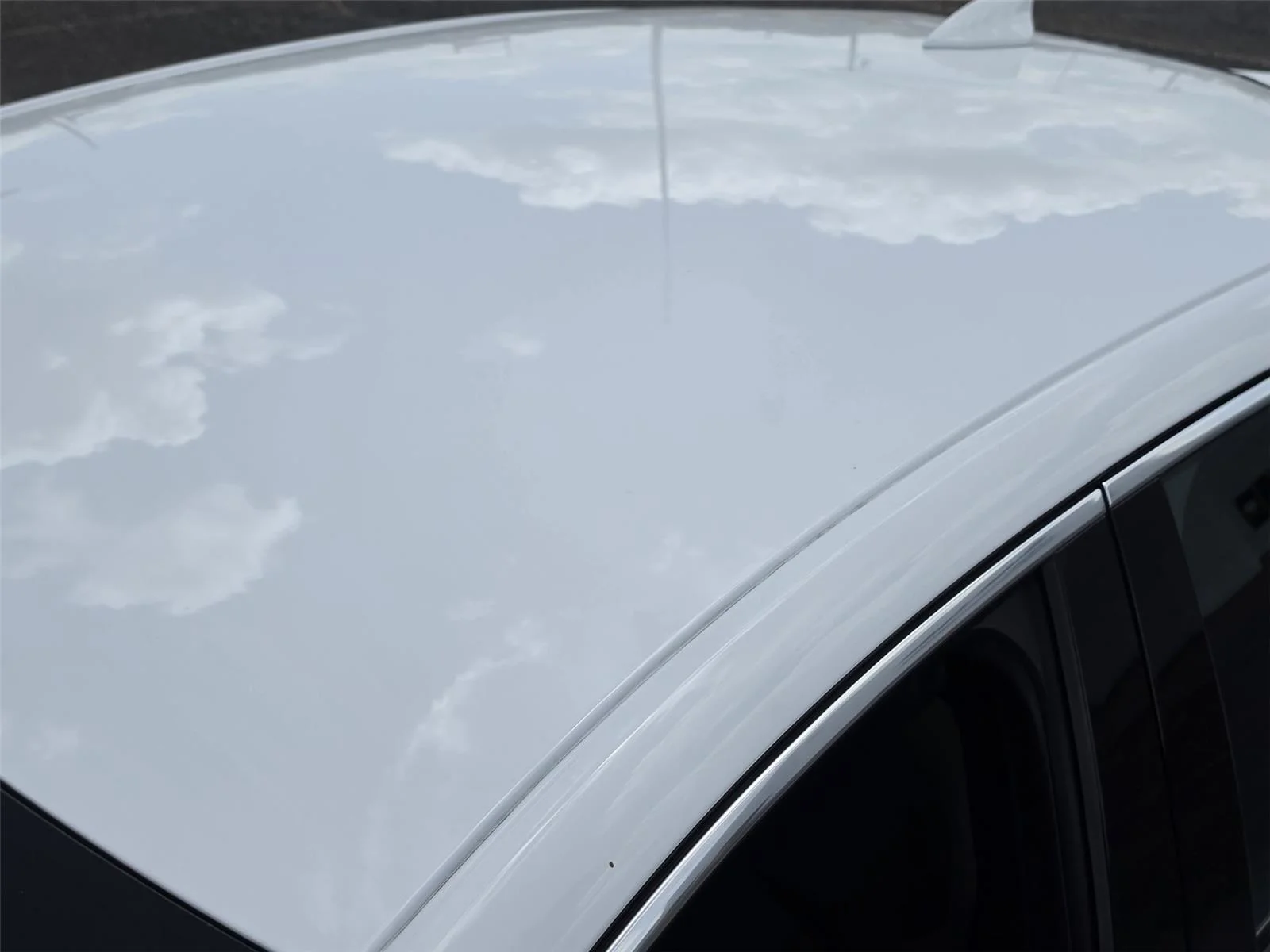 Used 2024 Summit White Chevrolet LT image 34