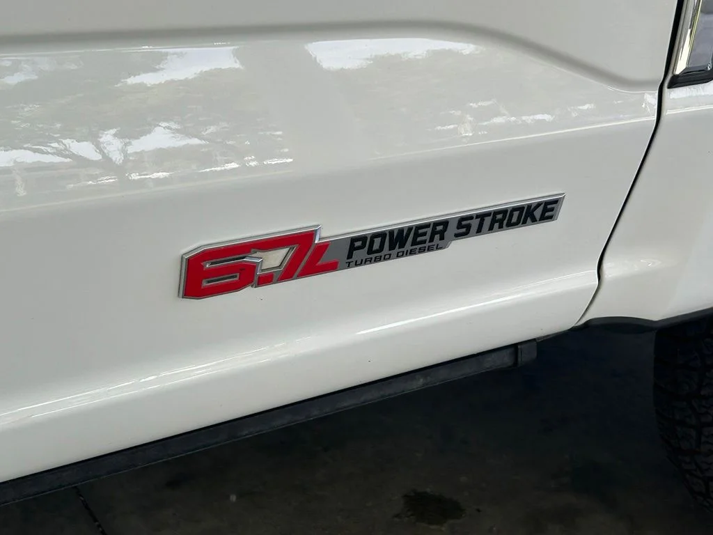 Used 2025 White Ford XL image 24
