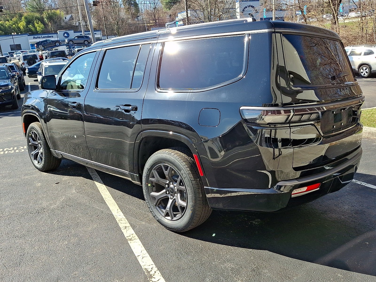 New 2026 High Gloss Black Exterior Paint Jeep Limited Altitude image 4
