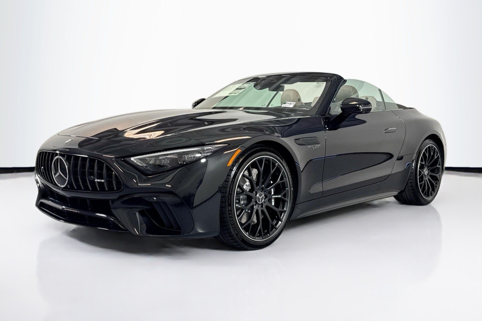 2026 Mercedes-Benz SL Mercedes-AMG SL 55 4MATIC+'s photo