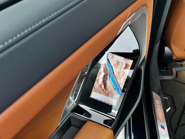 New 2025 Black BMW 760i xDrive image 35