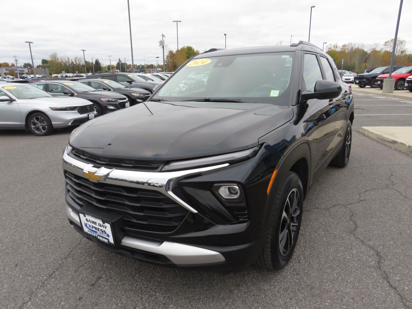 Used 2024 Mosaic Black Metallic Chevrolet LT image 13