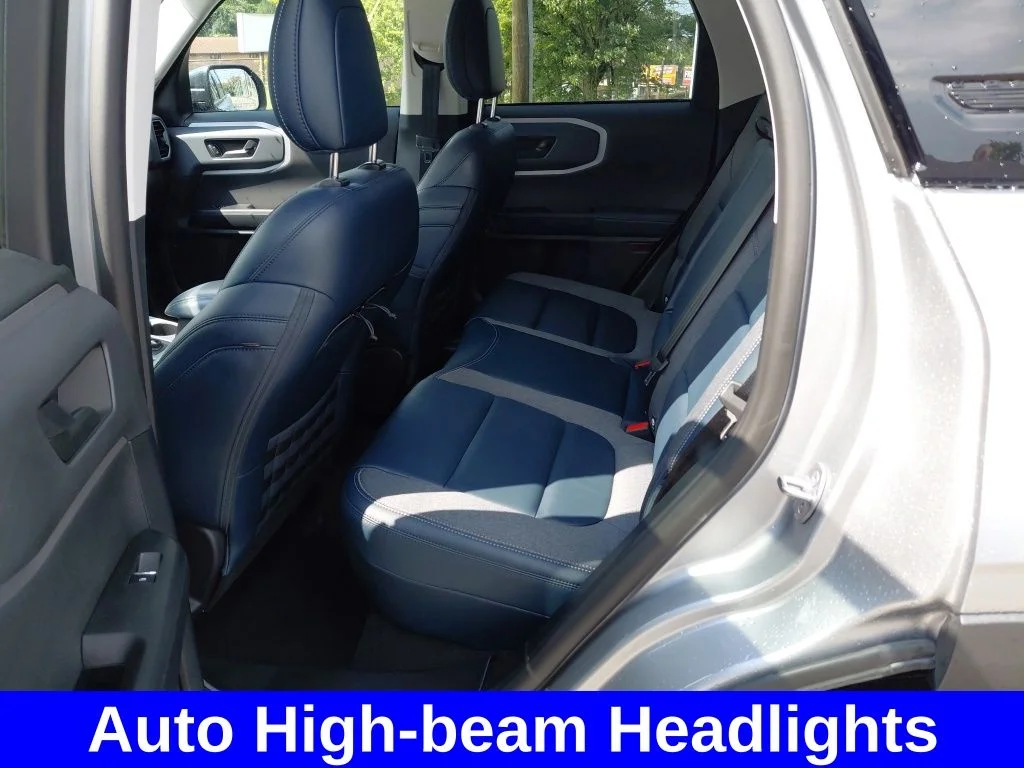 Used 2023 Silver Ford Outer Banks image 21