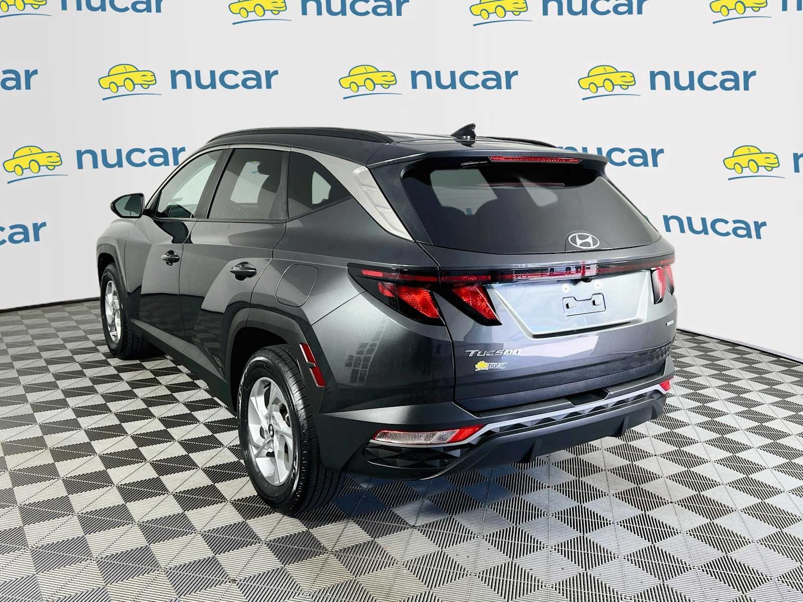 Used 2024 Dark Gray Metallic Hyundai SEL image 5