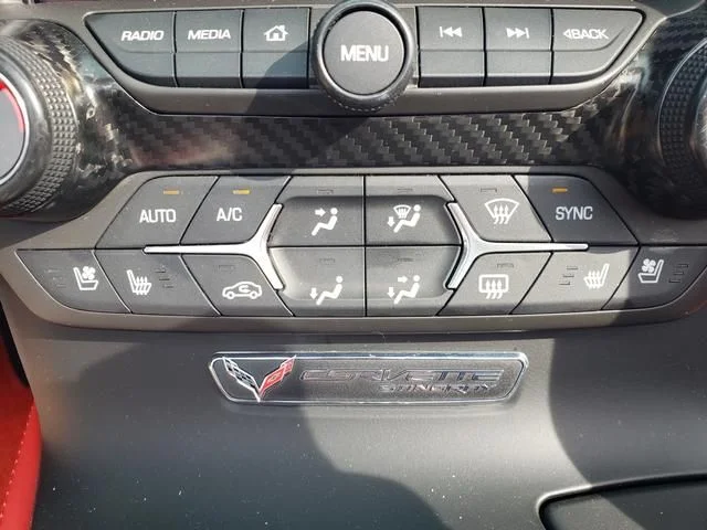 Used 2014 Red Chevrolet Z51 image 19