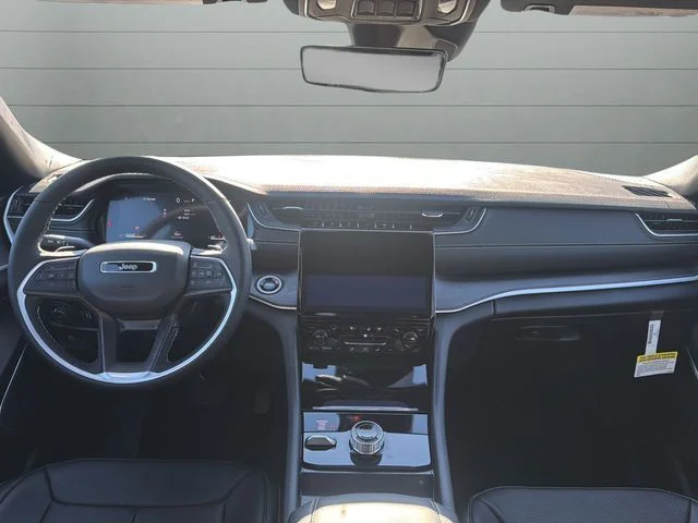 2025 Jeep Grand Cherokee L Limited - Photo 15