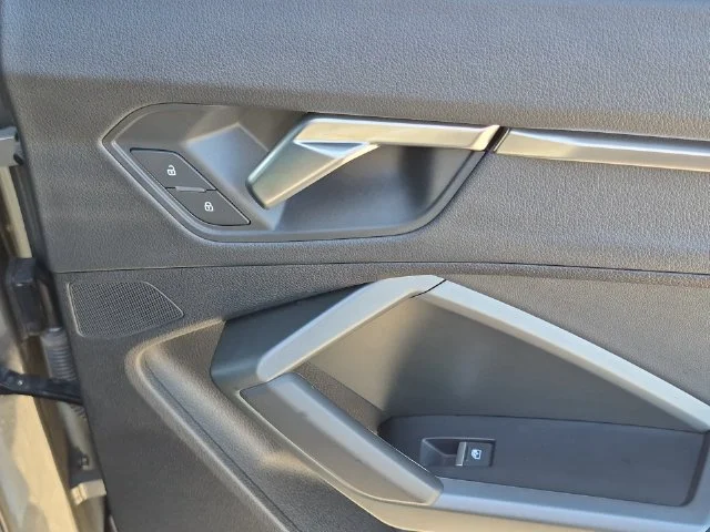 Used 2025  Audi Premium image 33