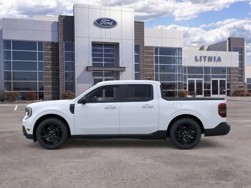 New 2026 Oxford White Ford Lariat® image 3