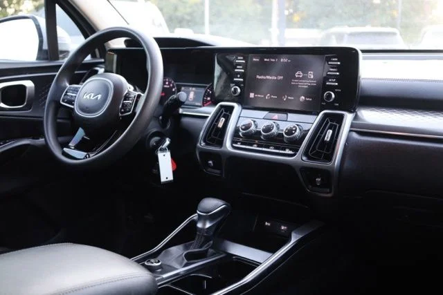 Used 2023 White Kia LX image 8