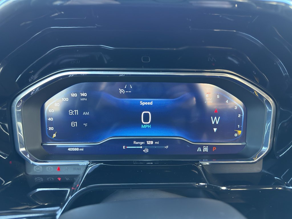 Used 2025 Summit White Chevrolet LTZ image 19