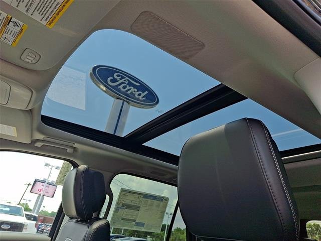 New 2027 Agate Black Metallic Ford Platinum image 30
